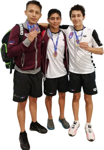 El relevo mexicano con sus medallas de bronce en la Copa UANA